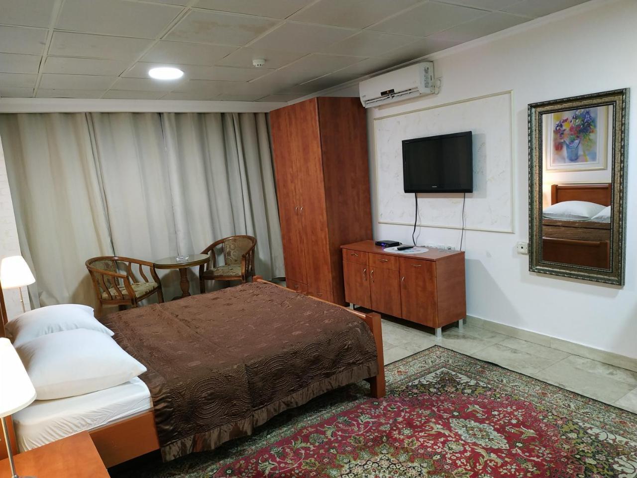 Hotel Rothschild 37 บัตยัม ภายนอก รูปภาพ